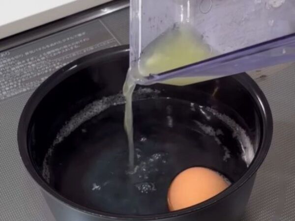 「ゆで卵に入れるの？」　大根おろしの汁を加えたら…