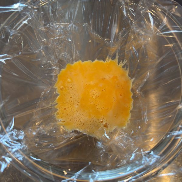 混ぜてレンチンするだけ　オムレツの仕上がりに「ふわふわ」「試す価値ある」