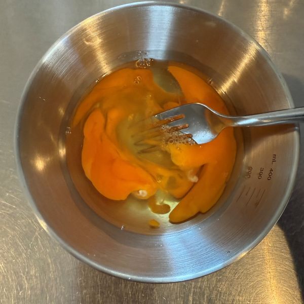 混ぜてレンチンするだけ　オムレツの仕上がりに「ふわふわ」「試す価値ある」