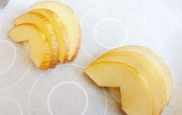 「包まなくていい」「リンゴも煮ない」　簡単アップルパイレシピがリピ決定