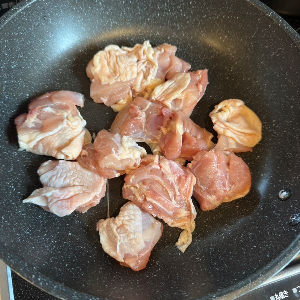 「揚げてないのにカリカリ」　鶏肉を焼くだけのから揚げに「これはアリ」「ヘビロテ決定」