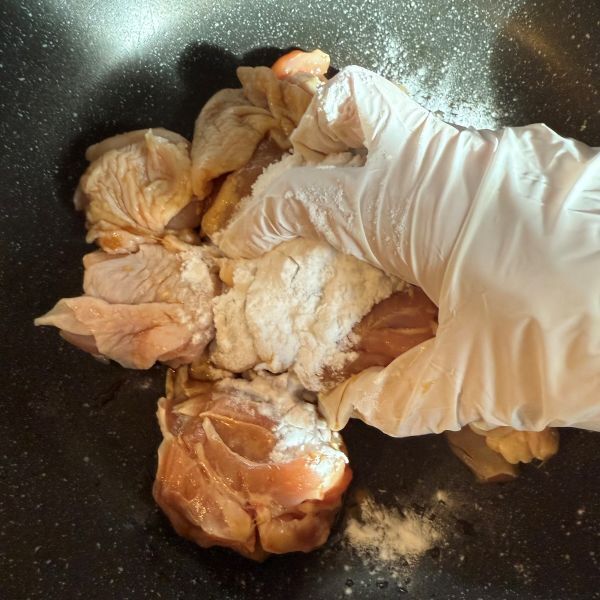 「揚げてないのにカリカリ」　鶏肉を焼くだけのから揚げに「これはアリ」「ヘビロテ決定」