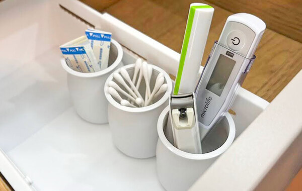 バニラヨーグルトの容器が便利な収納アイテムに？　暮らしを整える３つの活用法