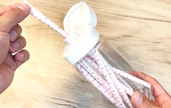 セリアで買った『ドレッシングボトル』　じゃない使い方に「ごちゃつきスッキリ！」