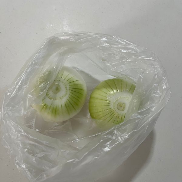 「タマネギ刻むのやめました」　新しい保存法に「毎回コレ」「便利すぎる」