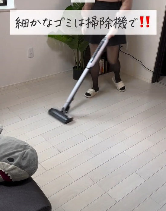 床掃除は『掃除機前』が勝負だった　正しい手順に「すぐ実践した」「納得すぎる」