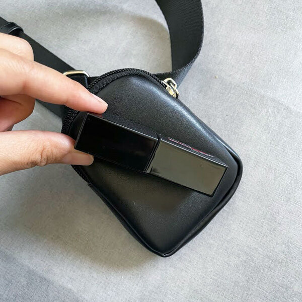 デザインも実用性も抜群！　しまむらの『2420円バッグ』に「絶対買う」「争奪戦間違いなし」