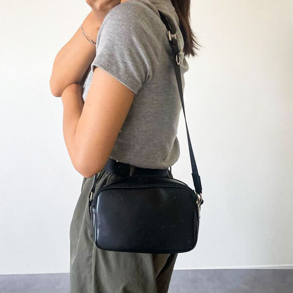 デザインも実用性も抜群！　しまむらの『2420円バッグ』に「絶対買う」「争奪戦間違いなし」