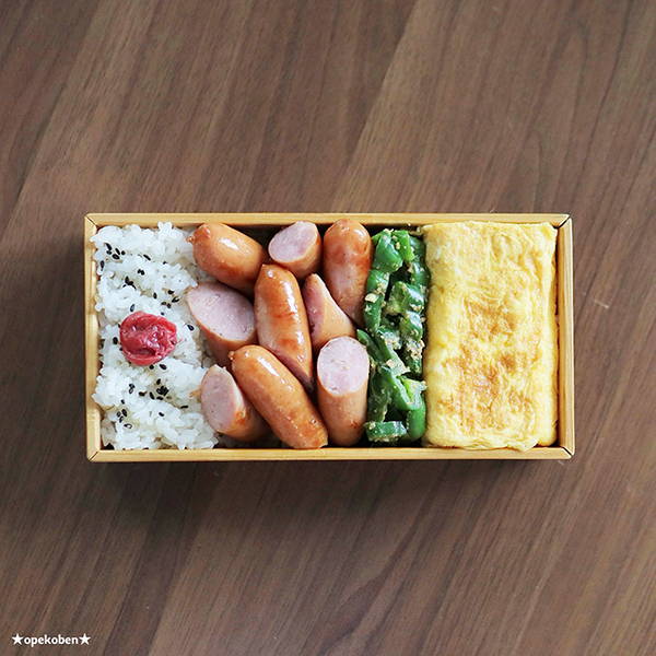 女性が作った弁当　主役はウインナー、横にはさらに？　「ご飯１０膳いける！」