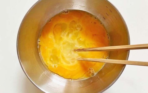 砂糖の代わりに入れたのは…　「意外」「また食べたい」と好評の玉子焼きがコレ