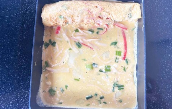 入れたのは醤油ではなく…？　意外な味付けの玉子焼きに「パクパク食べられる！」
