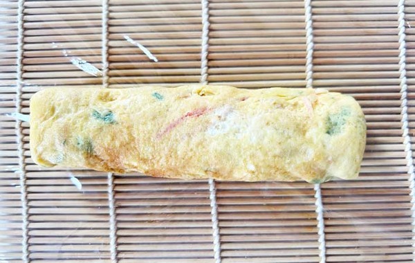 入れたのは醤油ではなく…？　意外な味付けの玉子焼きに「パクパク食べられる！」
