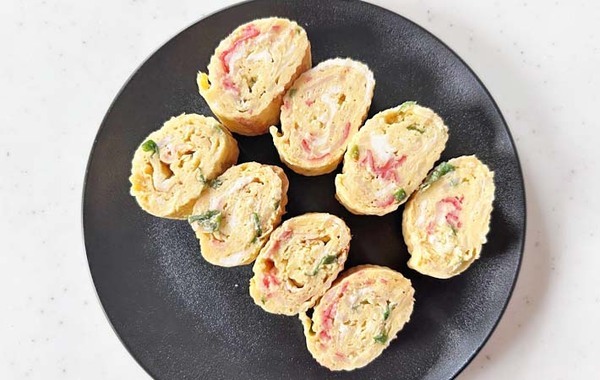 入れたのは醤油ではなく…？　意外な味付けの玉子焼きに「パクパク食べられる！」