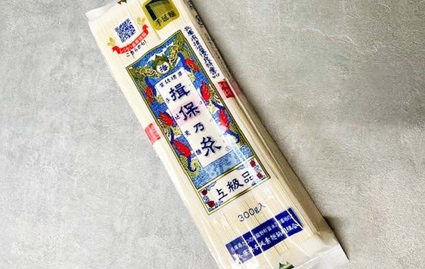 まだザルで振ってる？　そうめんの水切りは…「家族が絶賛」「夏ずっとやる」