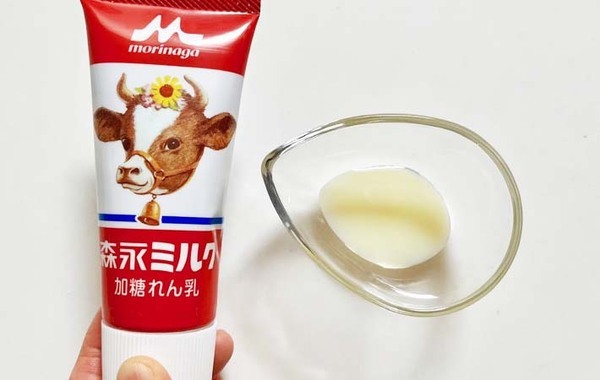 子供が「かけるとおいしいね！」　食パンの上にのせたのは…？