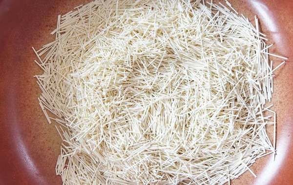 そうめんをゆでない！　まさかの食べ方に「子供たちが大興奮」