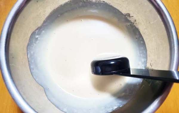 調味料を混ぜるだけ！　めんつゆを使ったドレッシングに「え、本当に？」