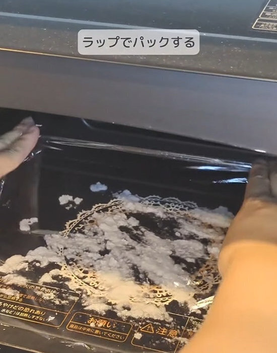 チンするたびに雑菌が…　電子レンジの思わぬリスクに「お手入れ必須」