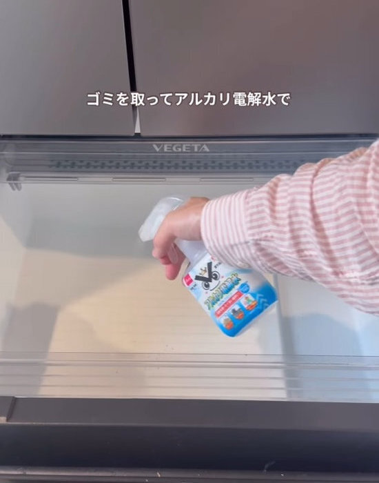 綿棒にアルカリ電解水を染み込ませて…　掃除する場所に「盲点」「確かに汚れてる」