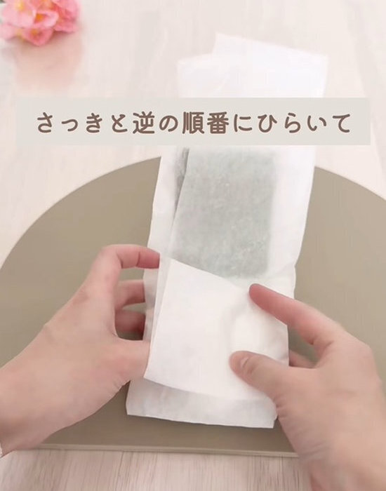 おにぎりにクッキングシートを使うと？　海苔の仕上がりに「完璧」「これは試す」