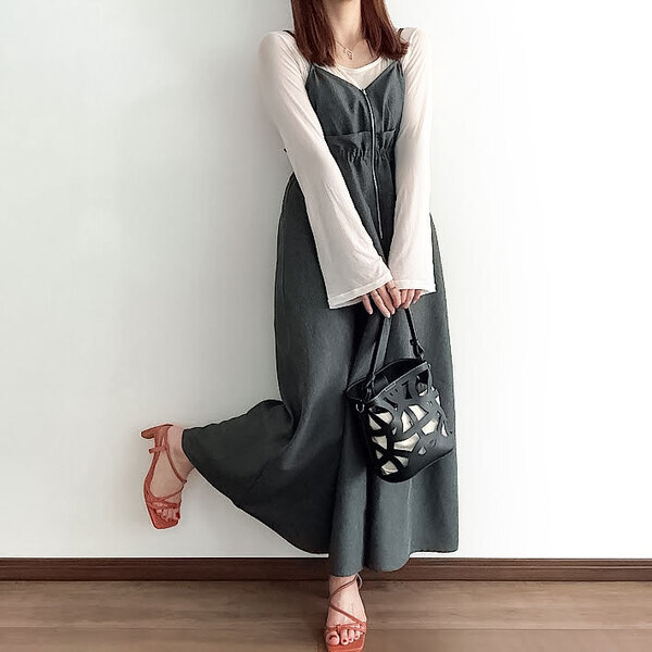 大人がしまむらに惚れ直す　『ツイルジップワンピース』に「想像以上だった」