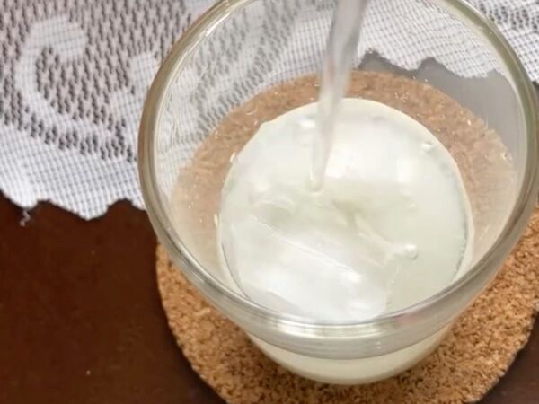 「混ぜるだけでカルピス？」　まさかの材料に家族がどよめいた