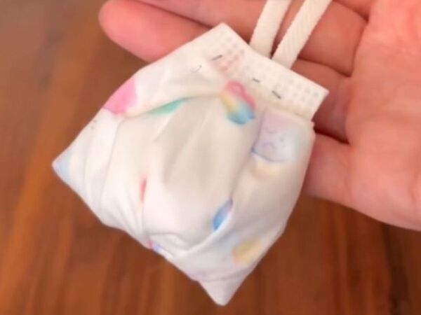 空きビンに重曹を入れるだけ？　効果に「これは便利」「やるしかない」