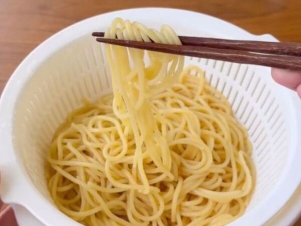 重曹を入れてゆでたパスタが…？　夫のひと言に「気付かないとは…」「これは使える」