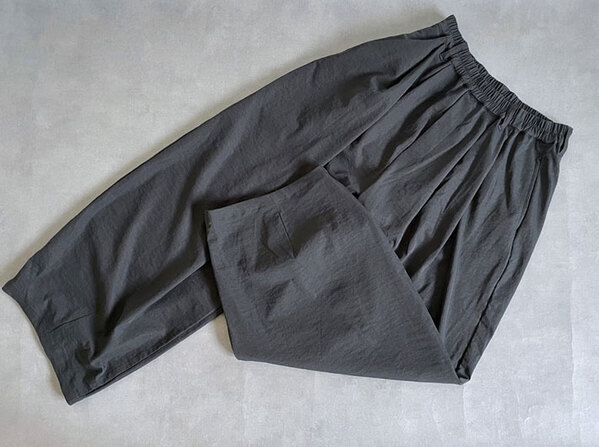 ハイブランドかと思った！　まさかの『しまむら』でモードすぎるパンツを発見！