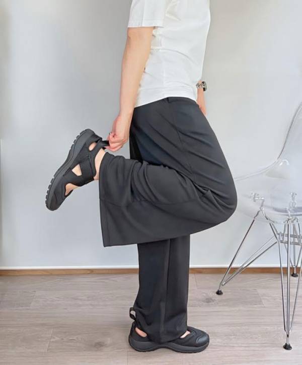 夏でも快適にはける！　ユニクロの『さらさらパンツ』に「買って正解」「とにかく気持ちいい」