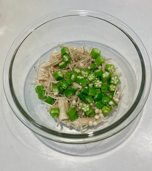 輪切りにしたオクラとあわせるのは…　JAの提案に「そうめんにのせてもよさそう！」