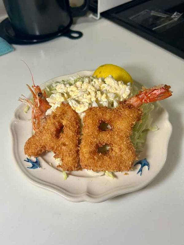 海老フライの『形』をよく見ると…　まさかのビジュアルに「どうやって作ったの？」