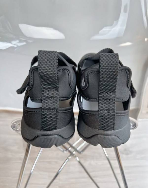 無印良品の軽くて蒸れない『夏サンダル』が、便利すぎて毎日履きたい！