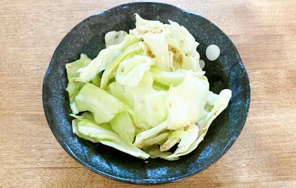 キャベツを食べない子供が「おいしい！」　小さじ２杯加えた『調味料』は…？