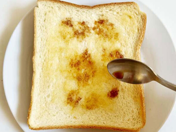 トーストにのせたのは…　意外な『ちょい足し』に「リピート確定」