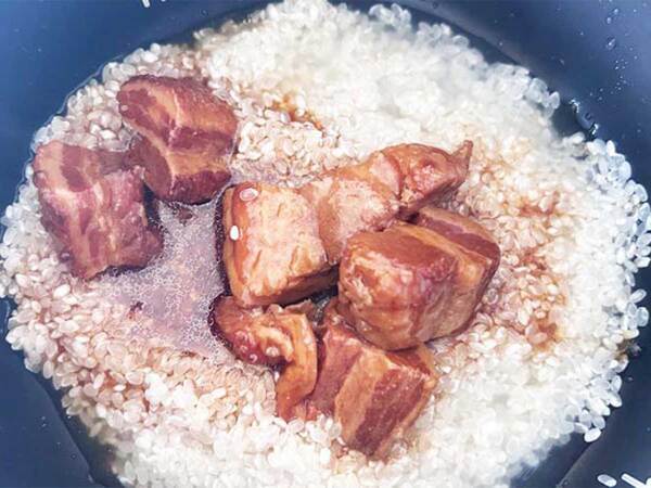 「そのままよりうまい」「感動モノ」　炊き込みご飯、水の代わりに使ったのは…