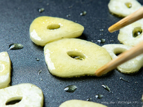 ロバート馬場直伝！　オクラ×ニンニクの夏レシピに反響続々「スタミナばっちり」