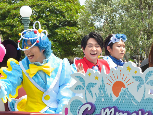 東京ディズニーランド、パレードが始まる１５分前にまさかのサプライズ