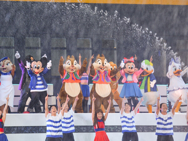 ずぶ濡れジャンボリミッキーが最高すぎた　夏のディズニーの必需品も