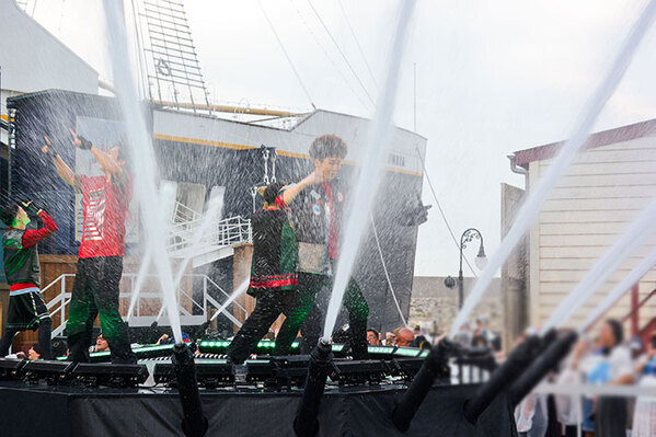 ずぶ濡れジャンボリミッキーが最高すぎた　夏のディズニーの必需品も