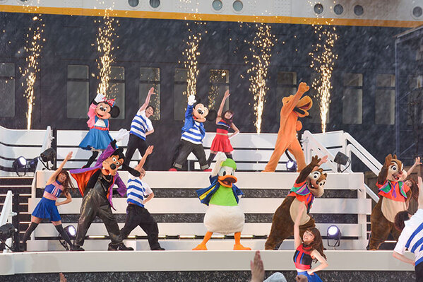 ずぶ濡れジャンボリミッキーが最高すぎた　夏のディズニーの必需品も