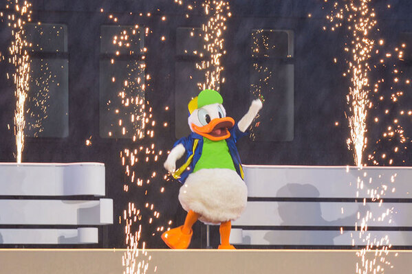 ずぶ濡れジャンボリミッキーが最高すぎた　夏のディズニーの必需品も