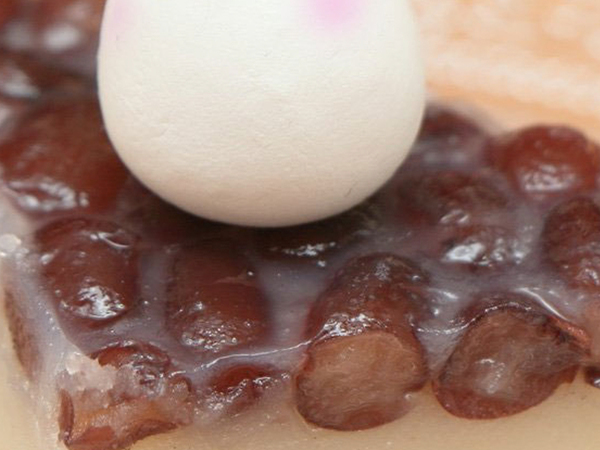 京都名物の『和菓子』　上にのっていたのは？「食べられないよ！」「うわ、買い損ねた」