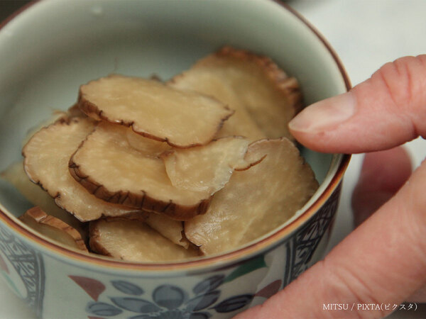 佐々木希、いぶりがっこを使って？　作った料理に称賛の声続出！