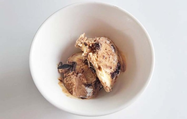 夫「また食べたい！」　バニラアイスに２つの材料を入れて作ったのは…