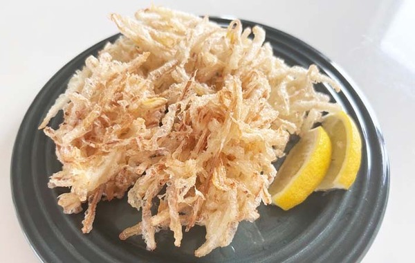 モヤシに小麦粉をまぶして…？　できあがったものに「ポテトより好きかも」