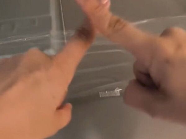 「冷蔵庫の上にラップ敷いてた」　実はNGな理由とは？