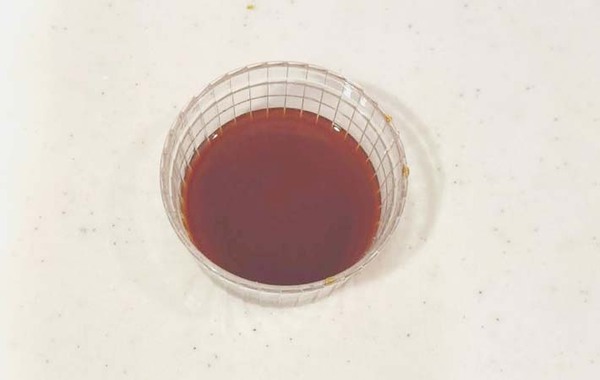 「夫が驚いた」「作戦大成功」　細く切ったちくわ、結んで焼くと…