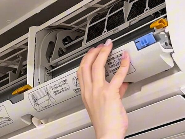 エアコンのカビ臭が消えた！　１００円掃除に「これは手軽」「即やるレベル」