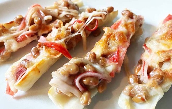 ちくわを縦に切って…？　中に詰めた意外な食材に「全部食べちゃった」